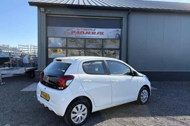 Peugeot 108 (2018) thumbnail 3