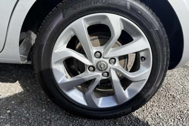 Opel Corsa (2018) thumbnail 3