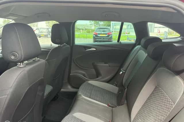 Opel Astra (2020) thumbnail 6