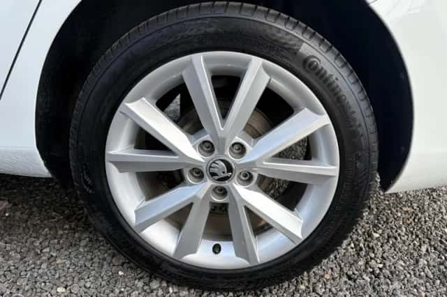 Škoda Fabia (2018) thumbnail 4