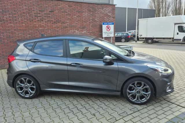 Ford Fiesta (2019) thumbnail 4
