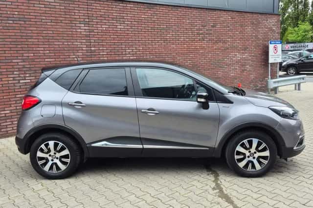 Renault Captur (2017) thumbnail 4