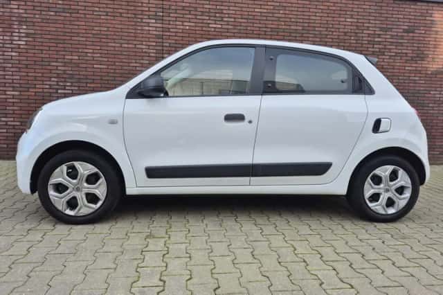 Renault Twingo (2019) thumbnail 2