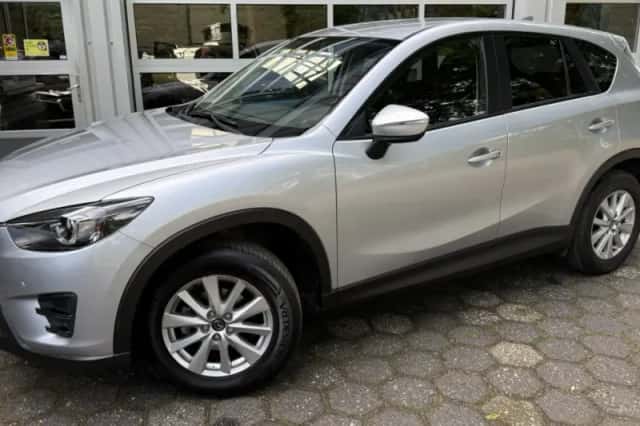 Mazda CX-5 (2016) thumbnail 1