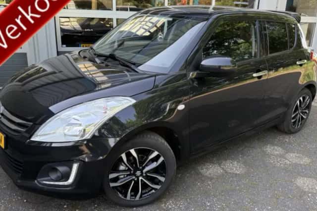 Suzuki Swift (2017) thumbnail 1