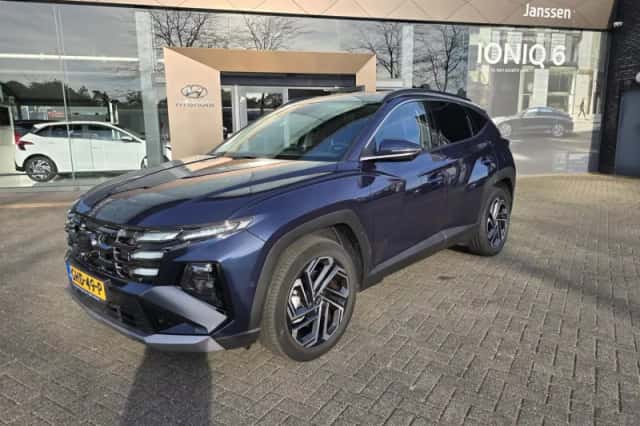 Hyundai Tucson (2024) thumbnail 1