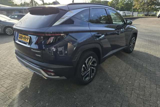 Hyundai Tucson (2024) thumbnail 5
