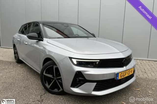 Opel Astra (2024) thumbnail 1