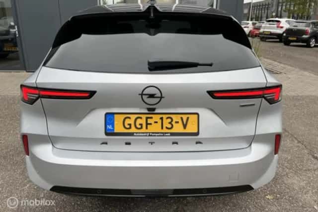 Opel Astra (2024) thumbnail 6