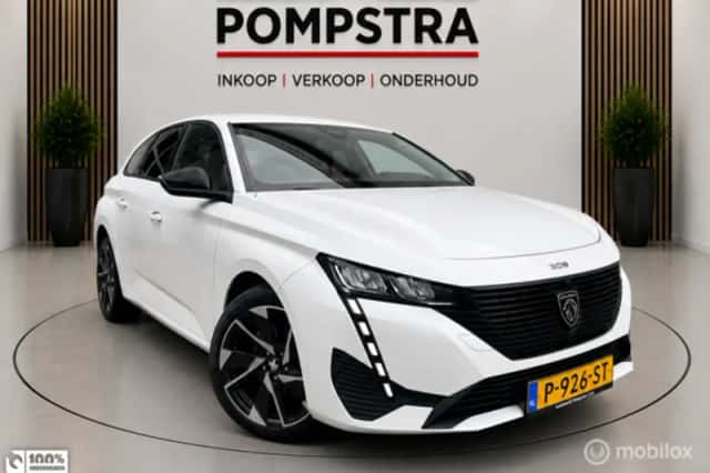Peugeot 308 (2022) thumbnail 1