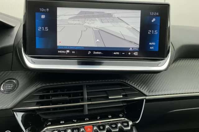 Peugeot 208 (2020) thumbnail 6
