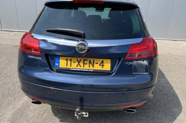 Opel Insignia (2012) thumbnail 6