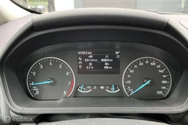 Ford EcoSport (2018) thumbnail 6