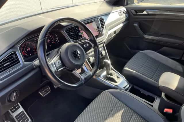 Volkswagen T-Roc (2021) thumbnail 6