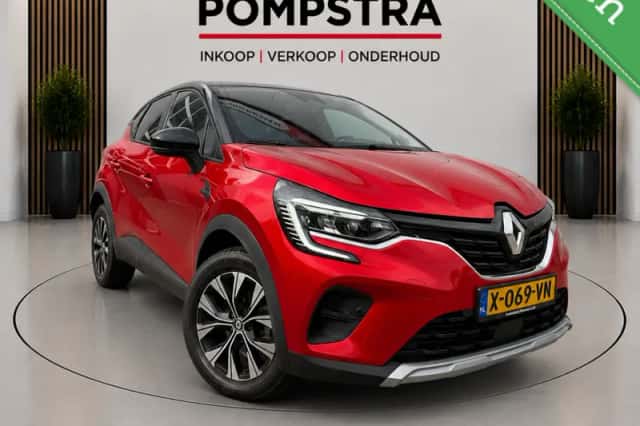 Renault Captur (2024) thumbnail 1