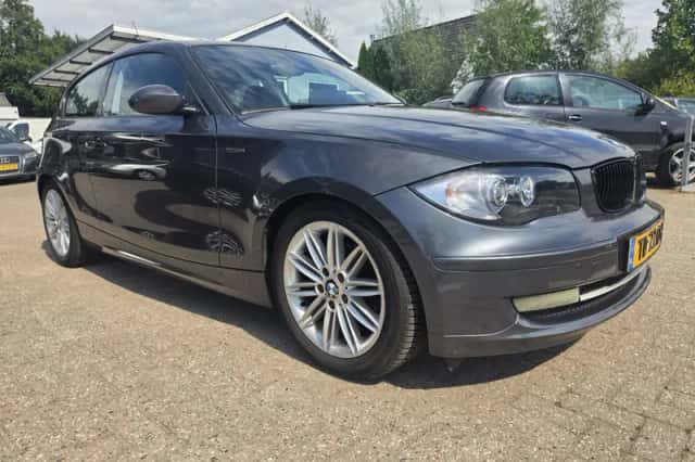 BMW 1-Serie (2008) thumbnail 4