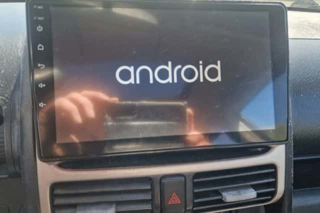 Honda CR-V (2003) thumbnail 3