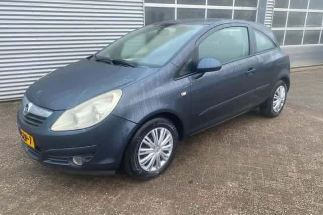 Opel Corsa (2008) thumbnail 1