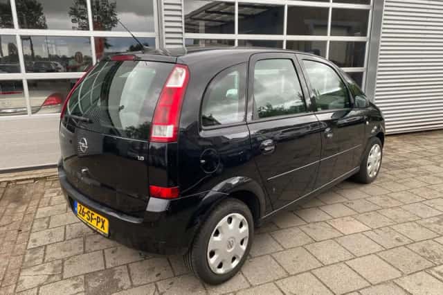 Opel Meriva (2005) thumbnail 2