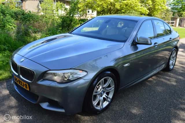 BMW 5-Serie (2011) thumbnail 3