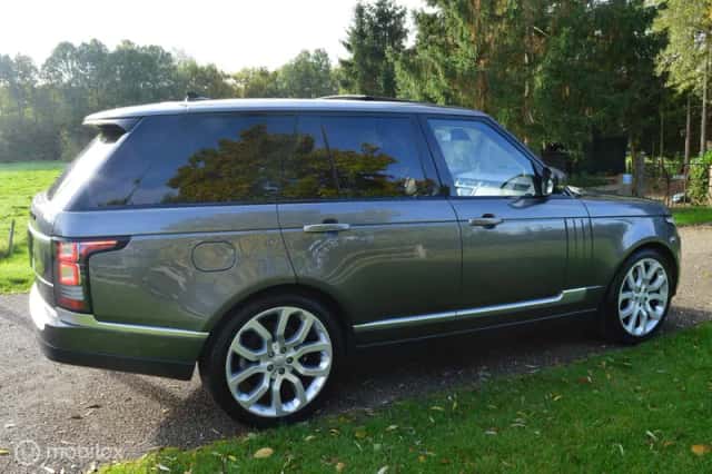 Land Rover Range Rover (2016) thumbnail 5