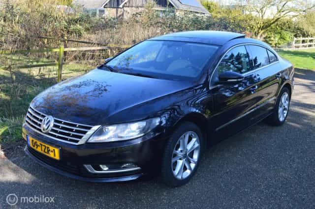 Volkswagen CC (2012) thumbnail 1