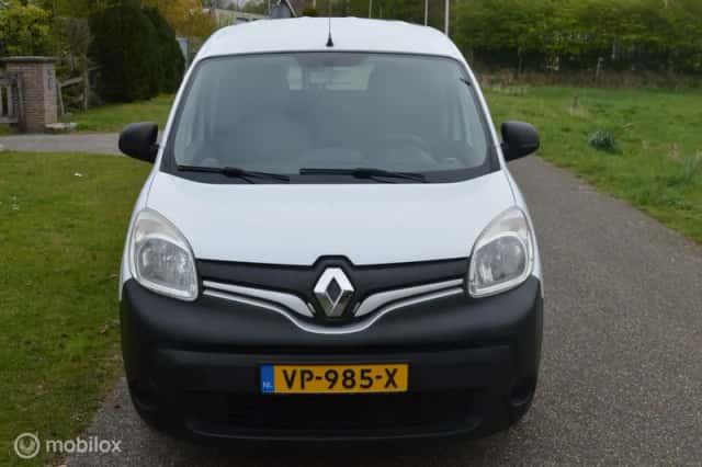 Renault Kangoo (2015) thumbnail 2