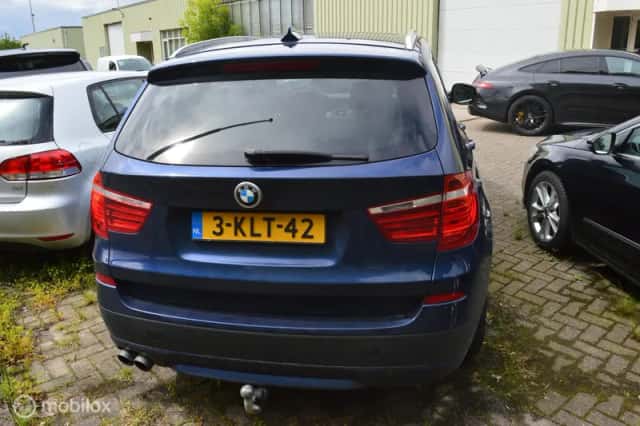 BMW X3 (2013) thumbnail 5