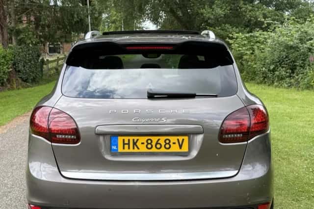 Porsche Cayenne (2014) thumbnail 6