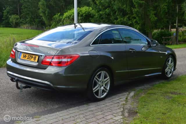Mercedes-Benz E-Klasse (2009) thumbnail 6