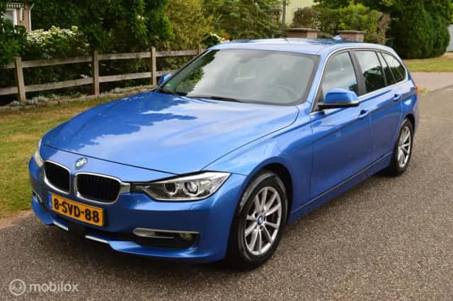 BMW 3-Serie (2013) thumbnail 1