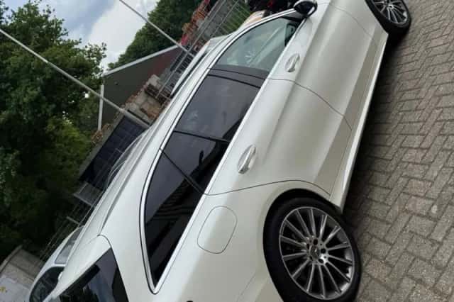 Mercedes-Benz C-Klasse (2015) thumbnail 4