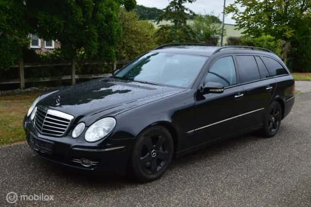 Mercedes-Benz E-Klasse (2006) thumbnail 1