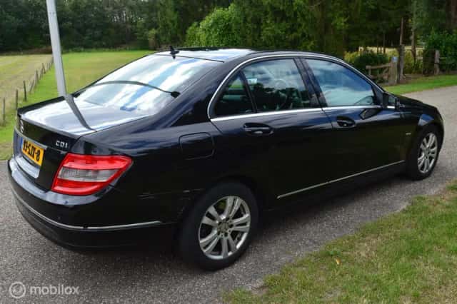 Mercedes-Benz C-Klasse (2010) thumbnail 5
