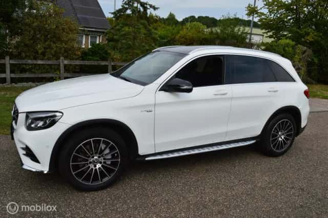 Mercedes-Benz GLC-Klasse (2017) thumbnail 2