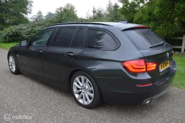 BMW 5-Serie (2013) thumbnail 3
