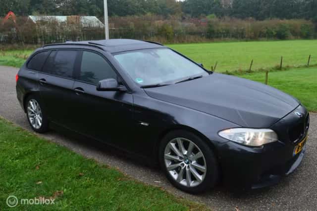 BMW 5-Serie (2013) thumbnail 6