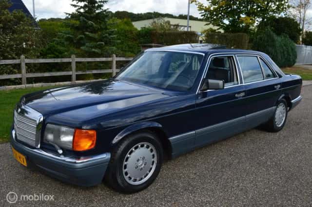 Mercedes-Benz W126 (1987) thumbnail 1