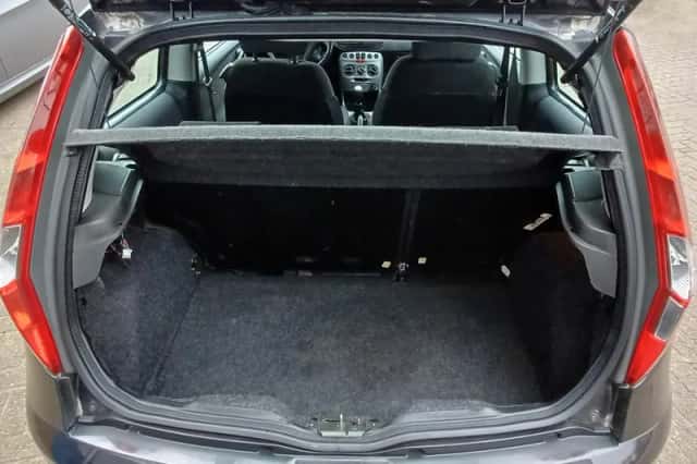 Fiat Punto (2004) thumbnail 14