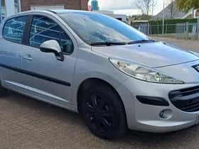 Peugeot 207 (2007)