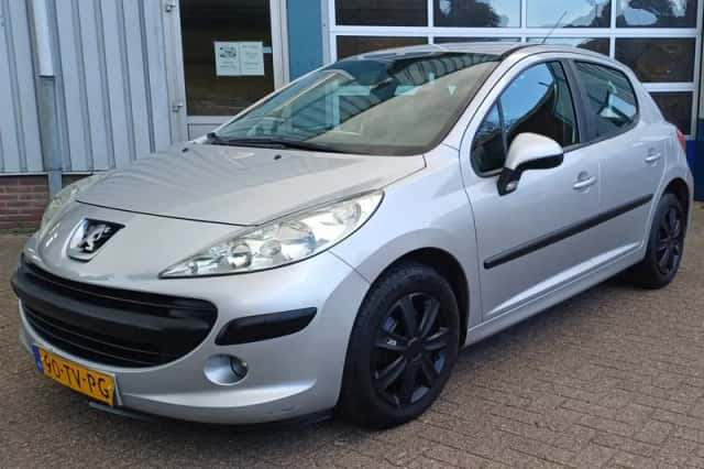 Peugeot 207 (2007) thumbnail 4