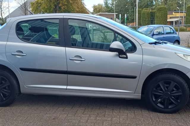 Peugeot 207 (2007) thumbnail 5
