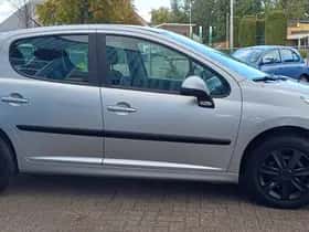 Peugeot 207 (2007) thumbnail 5