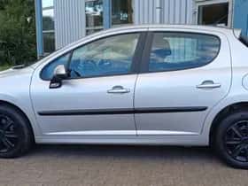 Peugeot 207 (2007) thumbnail 8