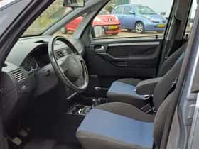 Opel Meriva (2005) thumbnail 15
