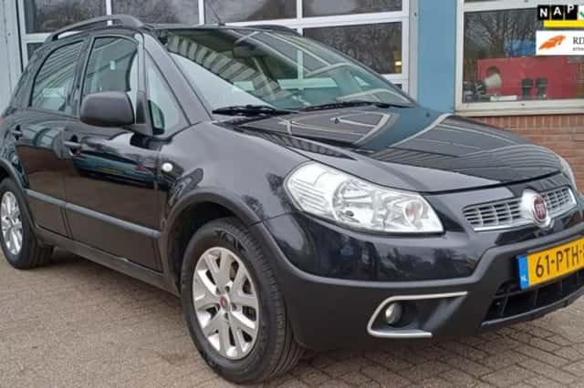 Fiat Sedici (2011) thumbnail 1