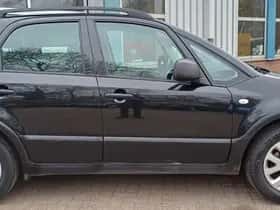 Fiat Sedici (2011) thumbnail 5