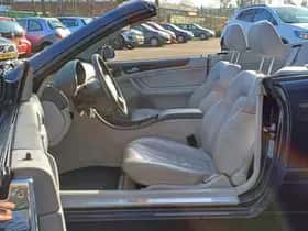 Mercedes-Benz CLK-Klasse (2000) thumbnail 11