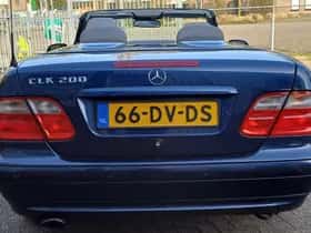 Mercedes-Benz CLK-Klasse (2000) thumbnail 7