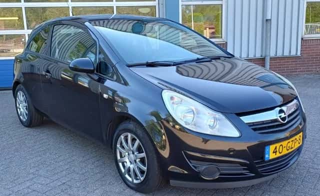 Opel Corsa (2008) — foto 1